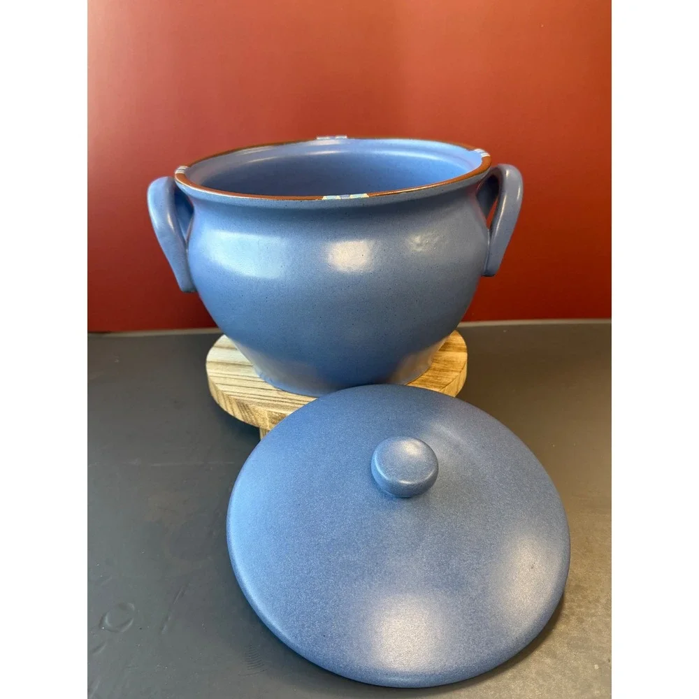 Dansk Mesa Sky Blue Stoneware 2 Qt. Bean Pot with Lid Portugal Ceramic